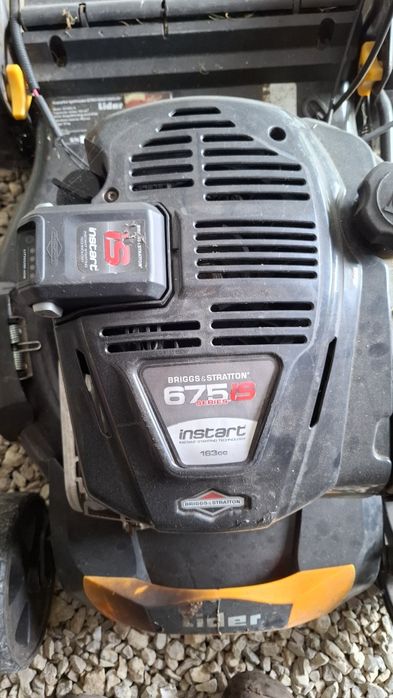 Kosiarka z elektrycznym rozruszniem