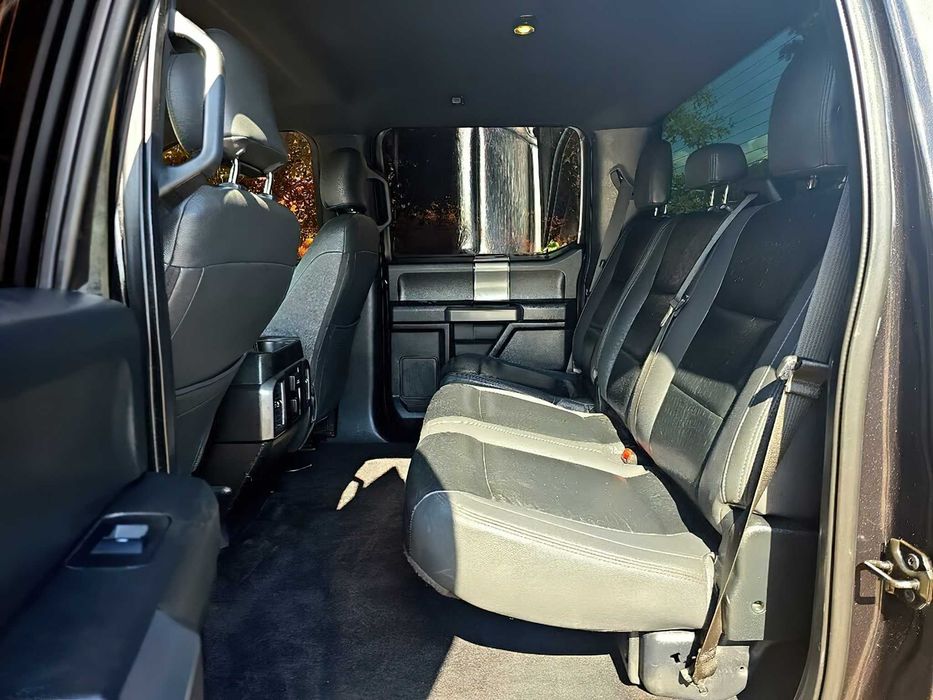 Ford F-150 XLT      2015