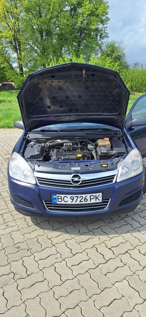 Opel Astra H 2008