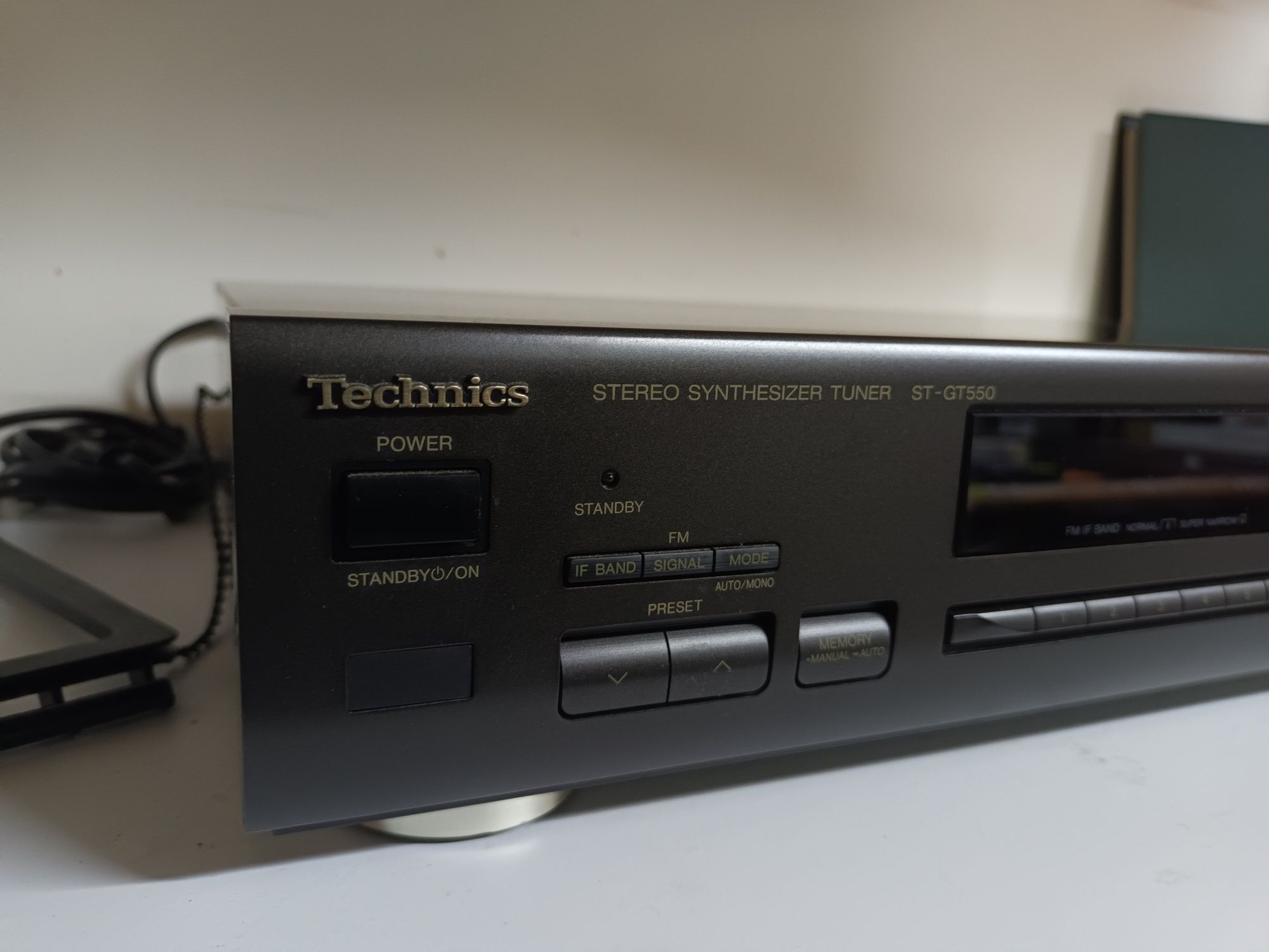ST-GT550 Technics Stereo Synthesizer Tuner Radio Technics