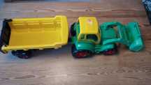 Sprzedam traktor z przyczepą WADER POLESIE