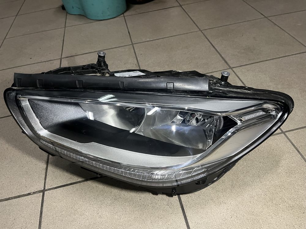 Lampa lewa Mercedes Citan w420