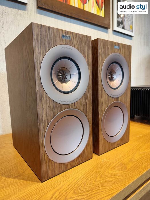 KEF R3 Meta orzech OUTLET!