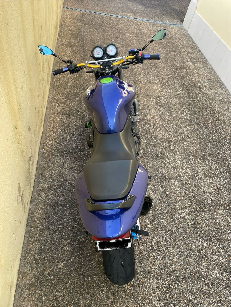 Honda CB600F hornet (Carta A2)