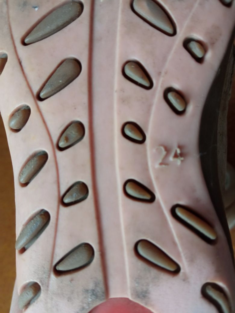 Туфли кожа сверху и внутри мягкие 24 размер 15-16 см длина по стельке