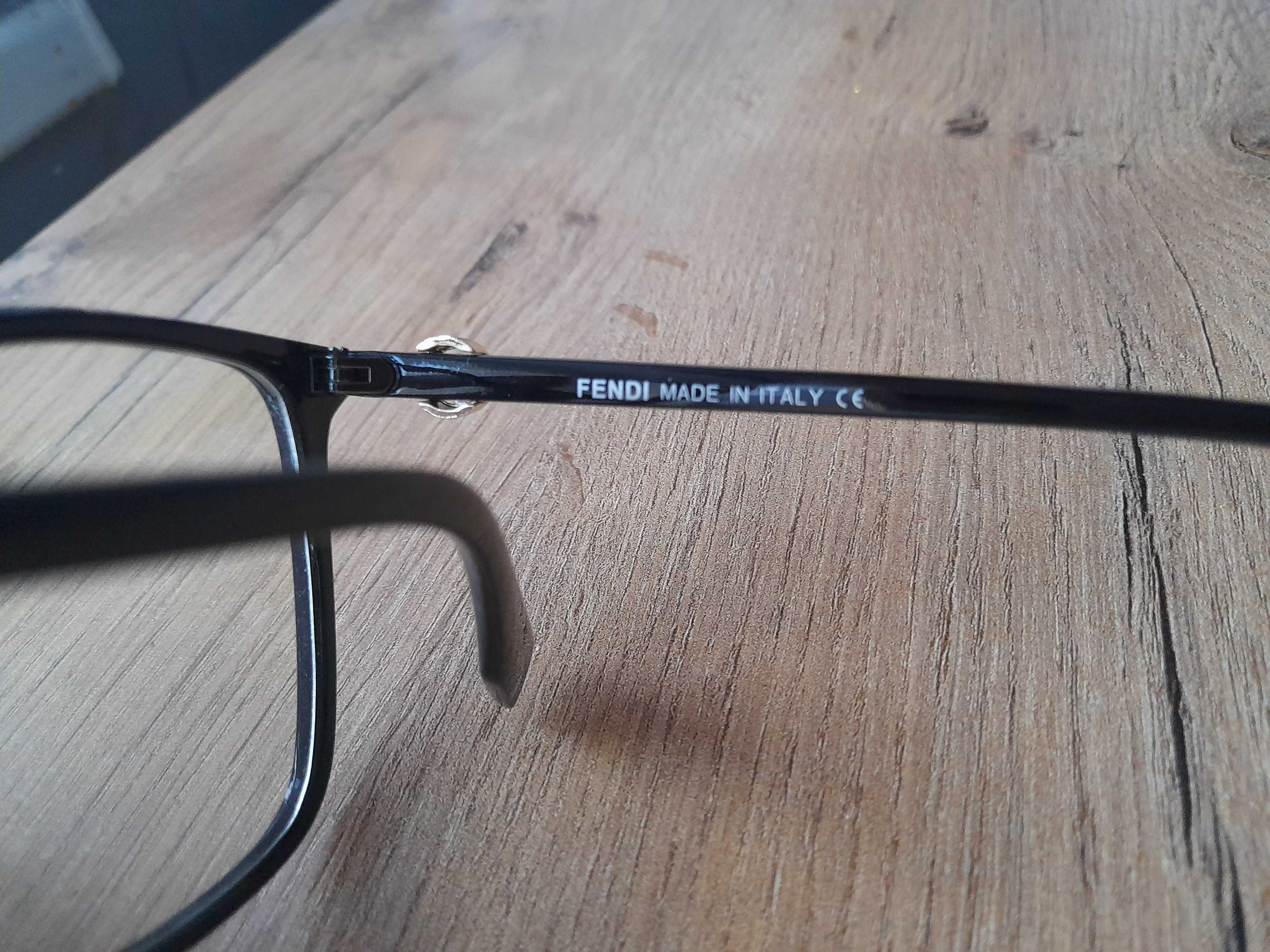 Oprawki okularów "0"-  wymienne szkła