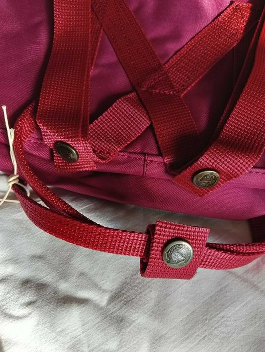 Bordowy plecak FJALLRAVEN KANKEN Classic - 16 litrowy