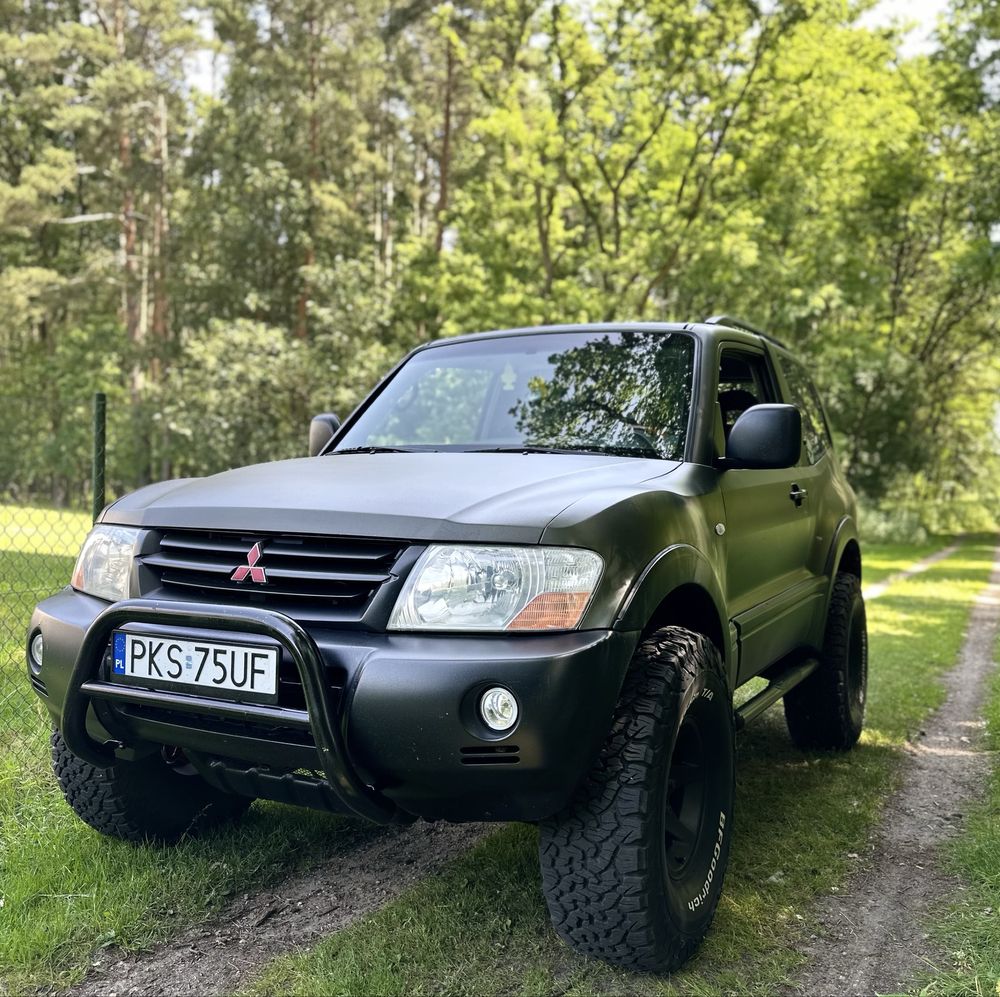 Mitsubishi Pajero, silnik BMW, 35” cali