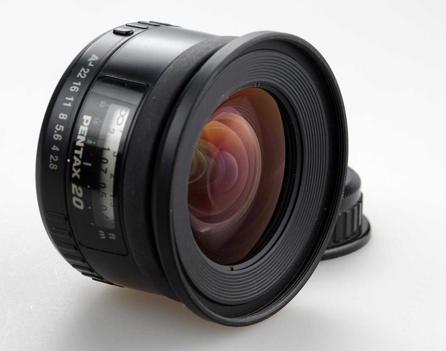 SMC Pentax FA 20/2,8 - повнокадровий ширококутник у відмінному стані