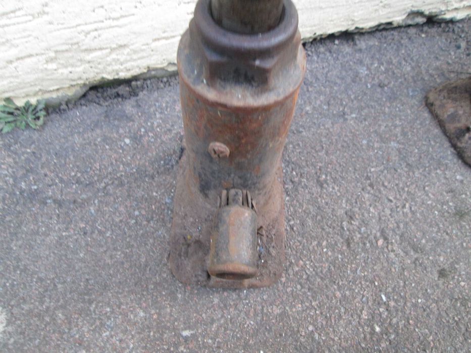 Домкрат 5 т, 30 т.