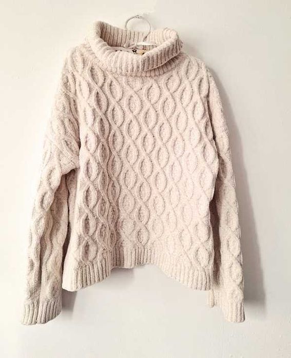 Camisola em chenille macio para menina 11-12 anos em muito bom estado