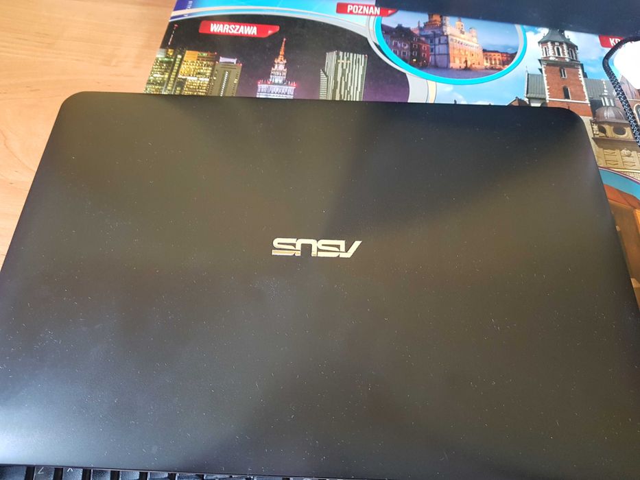Laptop X555Q A10 AMD