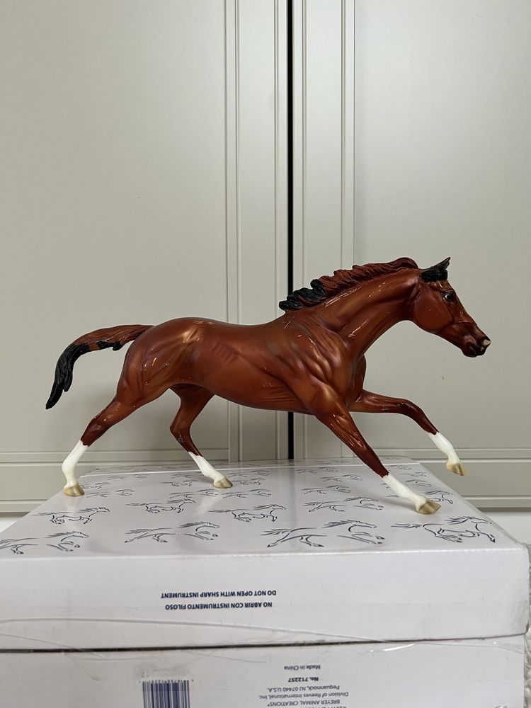 Breyer Traditional body California Chrome