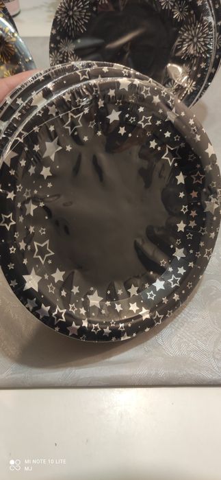 Talerzyki papierowe zestaw 60sztuk.