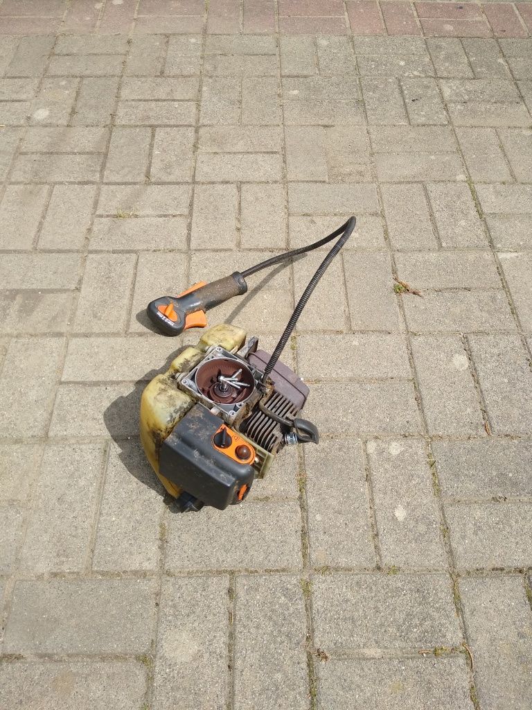 Kosa Stihl w częściach