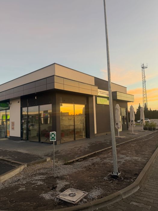Wynajmę lokal handlowo-usługowy w centrum Radziejowa