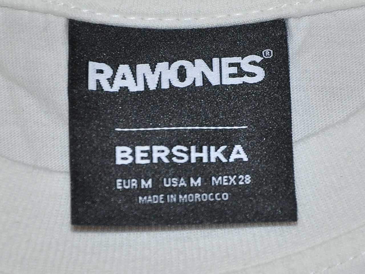 RAMONES - Performance Studio - koszulka rozm.M Punk BERSHKA