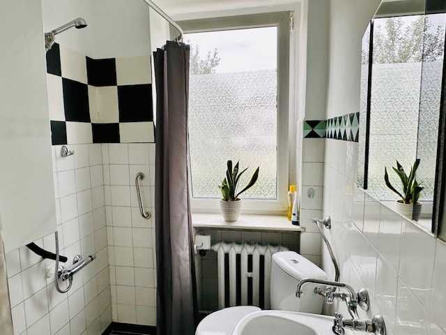 Pokój w domu jednorodzinnym, w centrum miasta