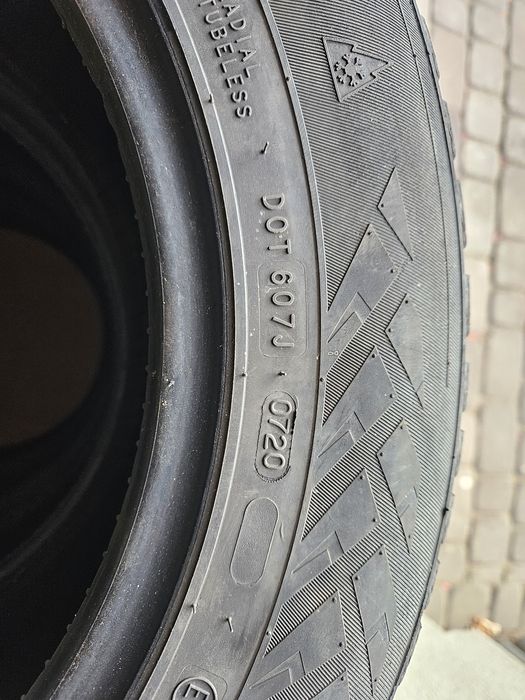 Opony całoroczne Nokian Weatherproof 185/65 R14