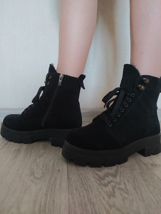 Зимові жіночі ботінки