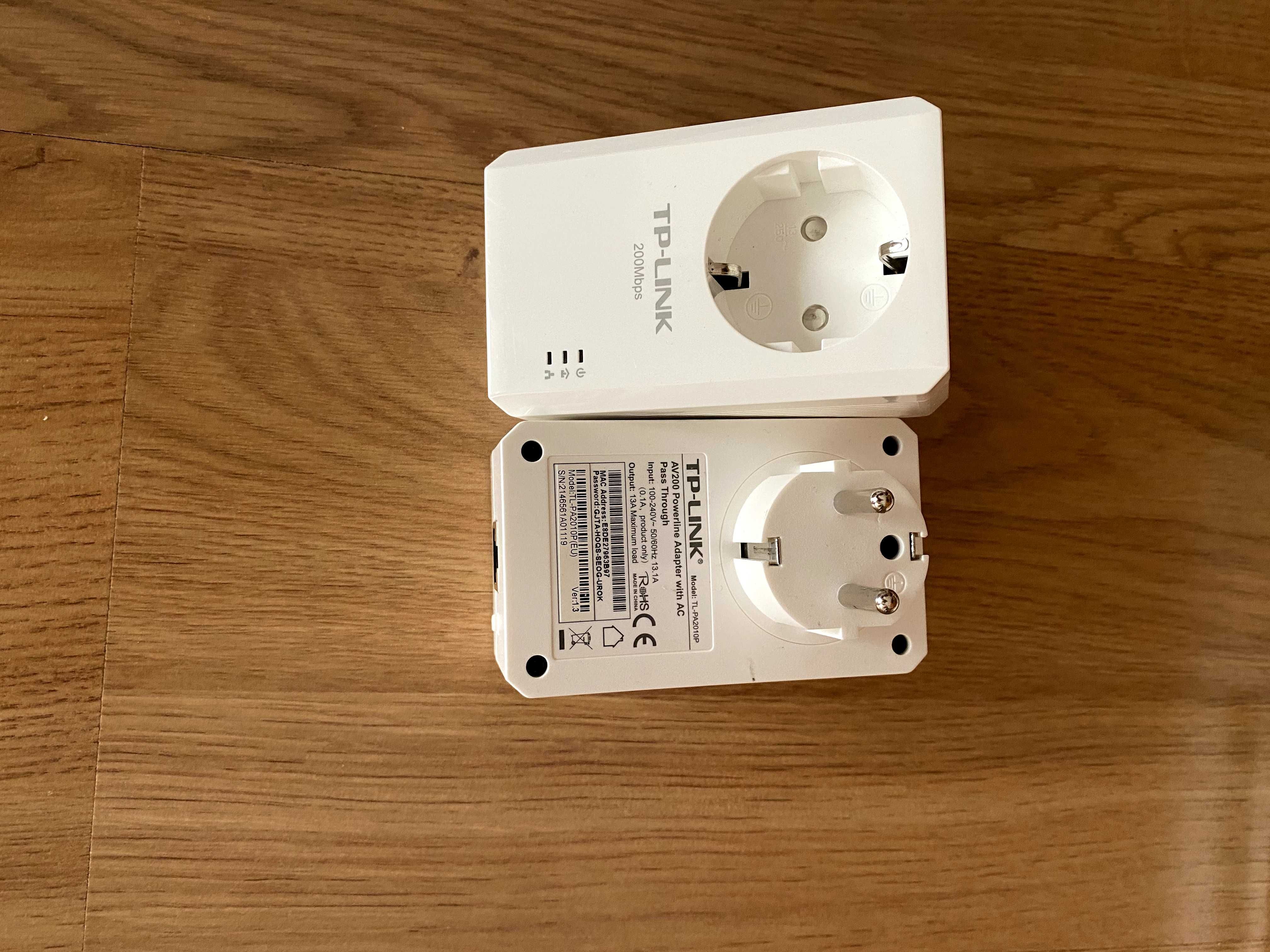 1x Router + AP draytek  + 2x Powerline TP Link