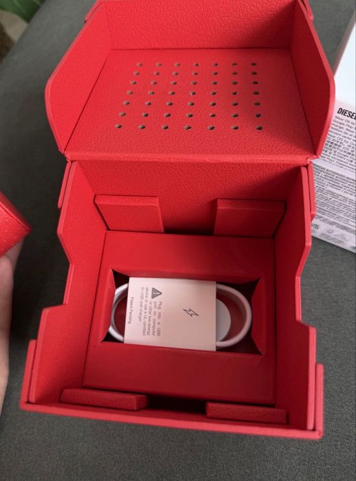 Diesel Griffed DZT2042 чоловічий смарт розумний годинник мужские часы