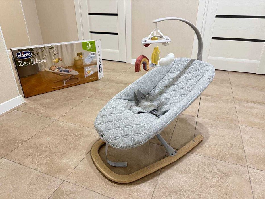 Дитяче крісло-гойдалка Chicco Zen Wave сіре