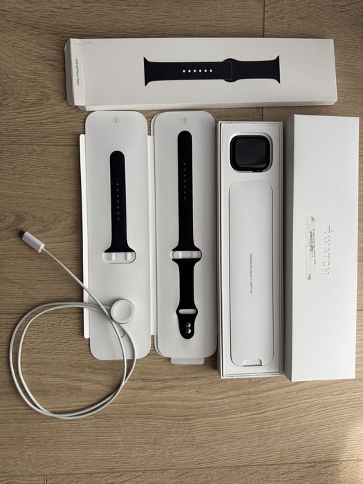 Apple Watch 7 45mm Cellular  GPS LTE Midnight