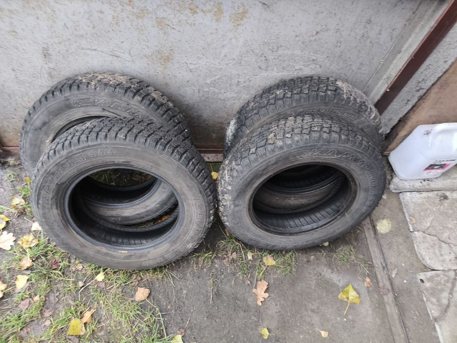 Opony zimowe 12 /