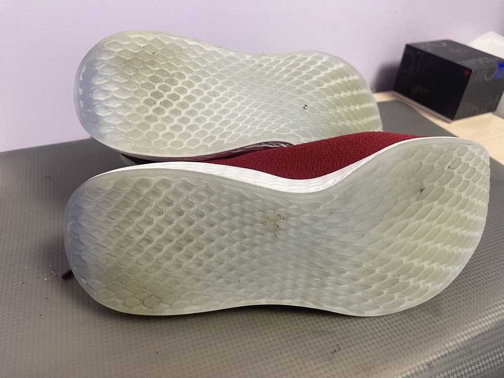 кросівки New Balance