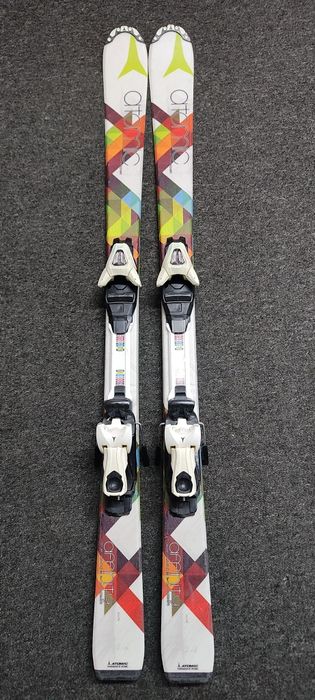 Narty  Atomic Dynamic 130 cm + wiązania dla dziewczynki