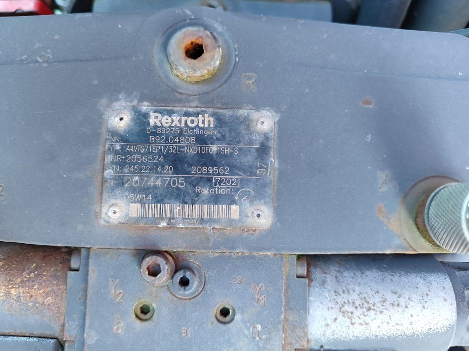 Zestaw pomp hydraulicznych Rexroth do kombajnów Grimme Maxtron