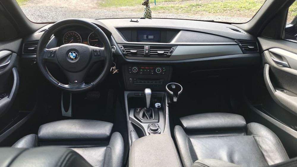 Автомобіль BMW X1   2012 р.