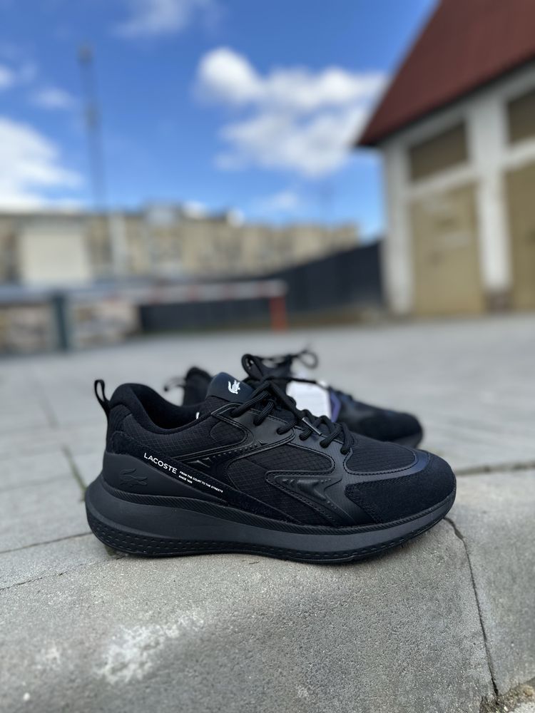Чоловічі оригінальні кросівки Lacoste L003 EVO 124 3 SMA