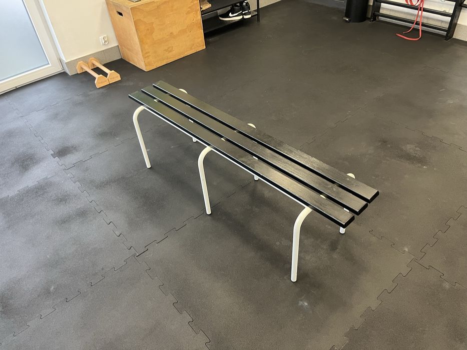 Ławka do szatni lub ogrodu stabilna