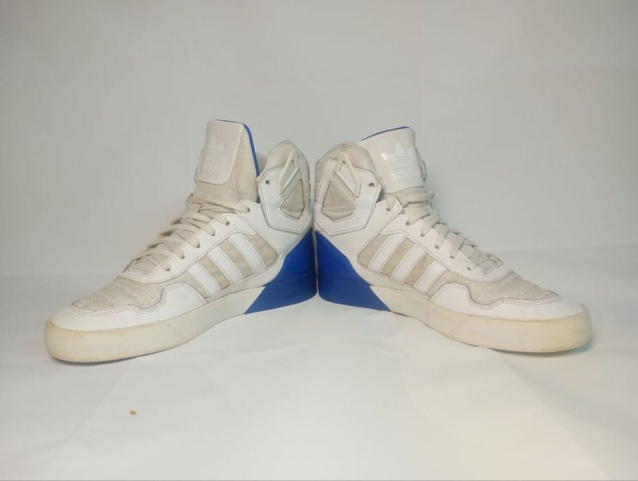 кросовки Adibas 36 размкр