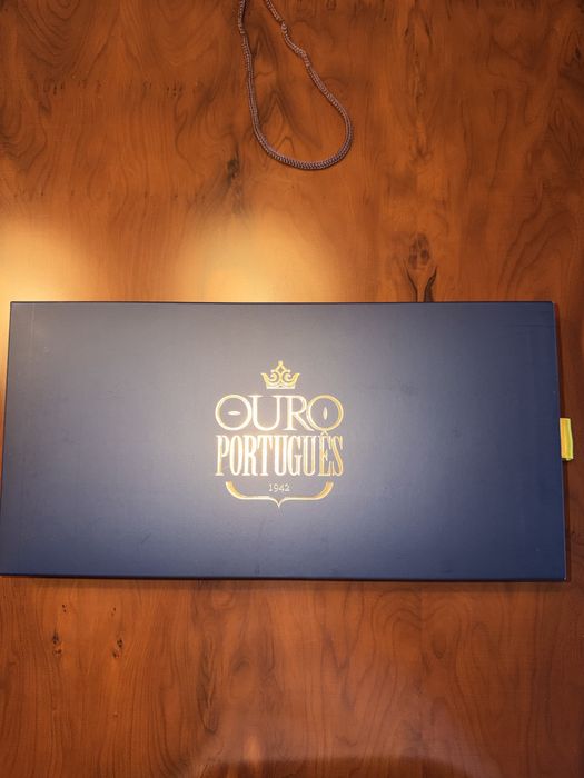 Ouro Português Sardinhas Flocos Ouro