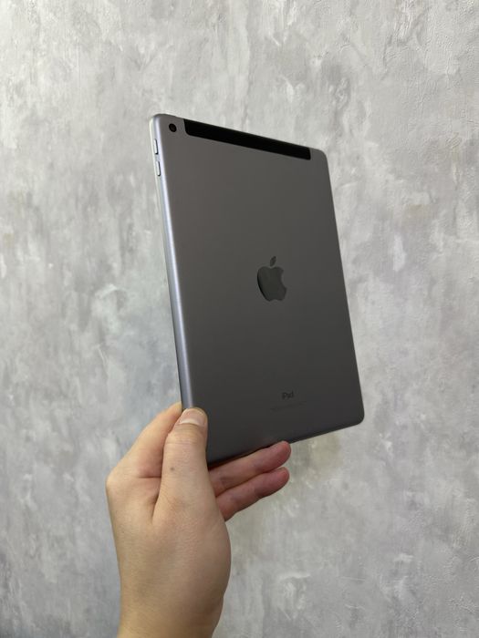 iPad 5 покоління, 128 ГБ, Wi-Fi.