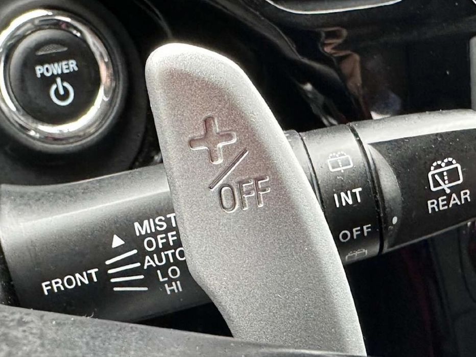 Mitsubishi Outlander PHEV 2016