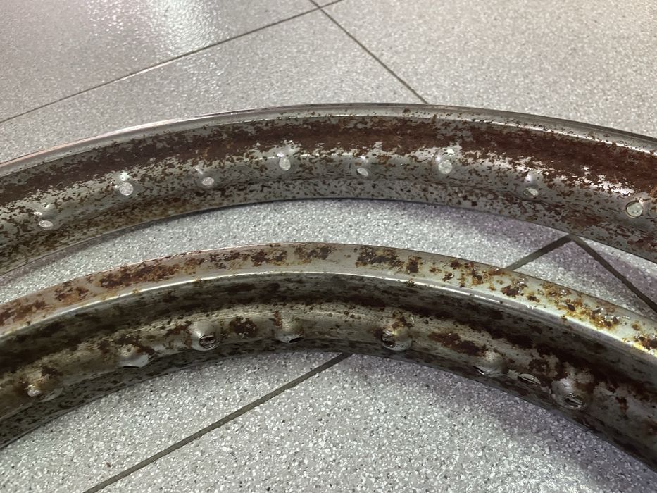 Aros moto 21 e 18 pol