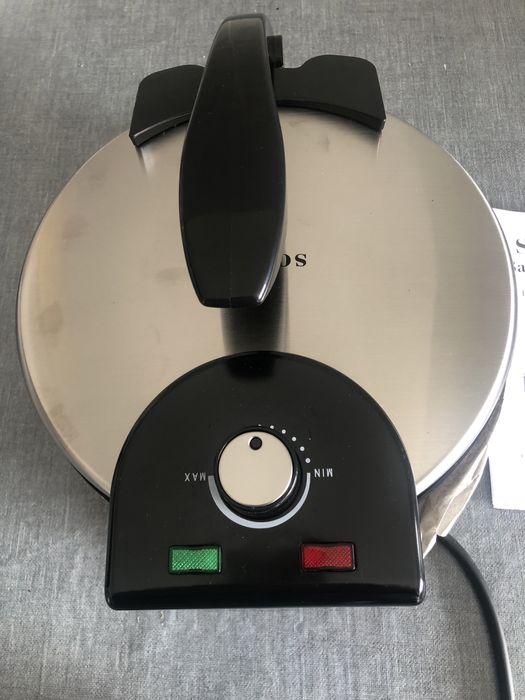 Vendo maquina de assar crepes, panquecas e apas nova