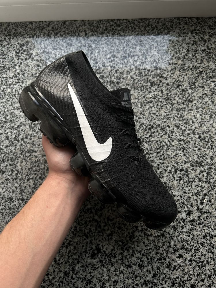 кросівки Nike Air Vapormax , 44 розмір.