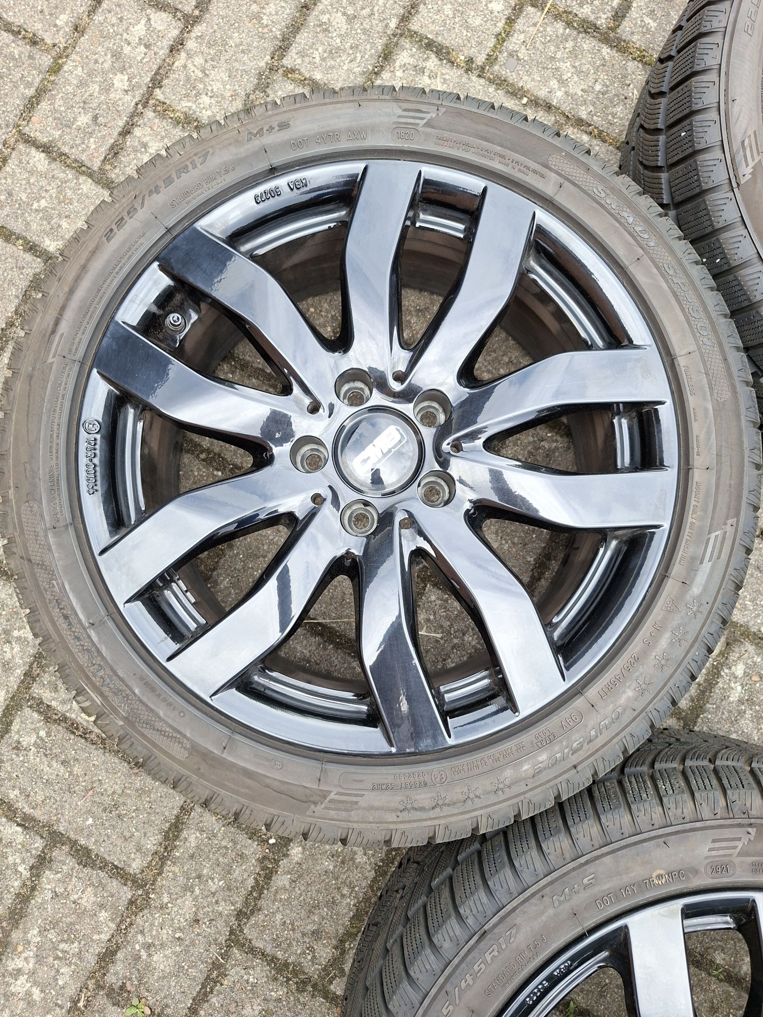 Felgi CMS 17" 5x112 Opony zimowe 225/45/17 Audi/Vw/Seat/Skoda/Mercedes