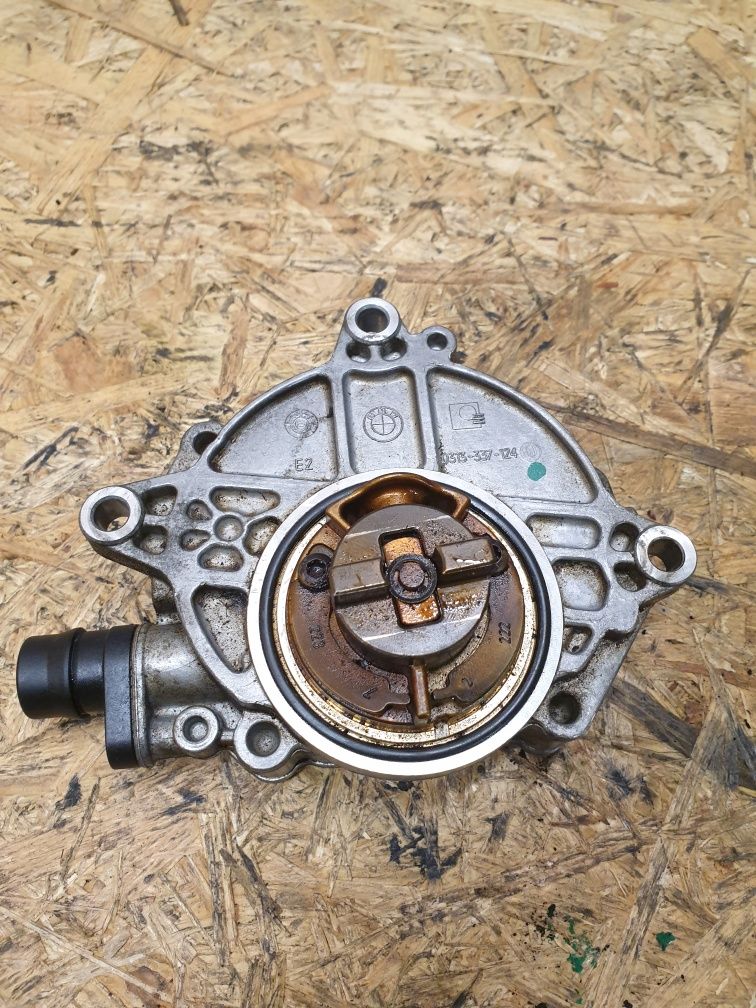 Bmw n43 E90 E91 E87 E60 vacu vacum vacupompa pompa podciśnienia