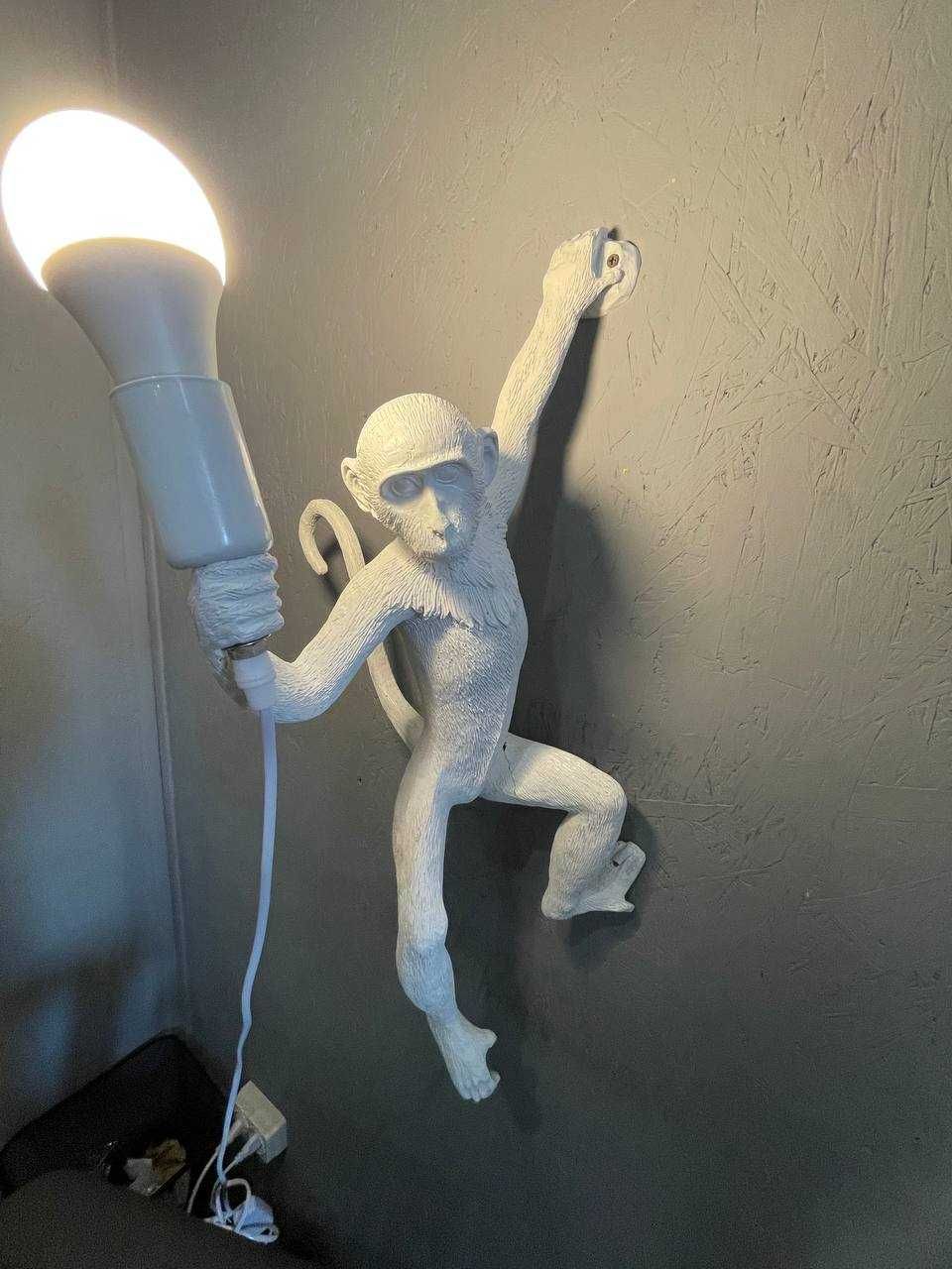 Настенный светильник Бра Monkey Lamp Wall Белый серия Animals