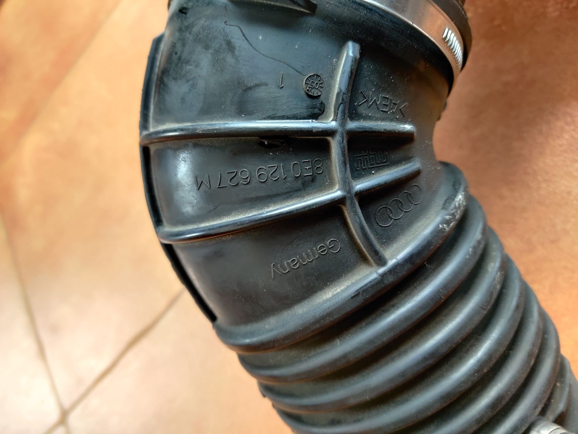 Rura ssąca dolot Audi rs4 b7 4.2 fsi