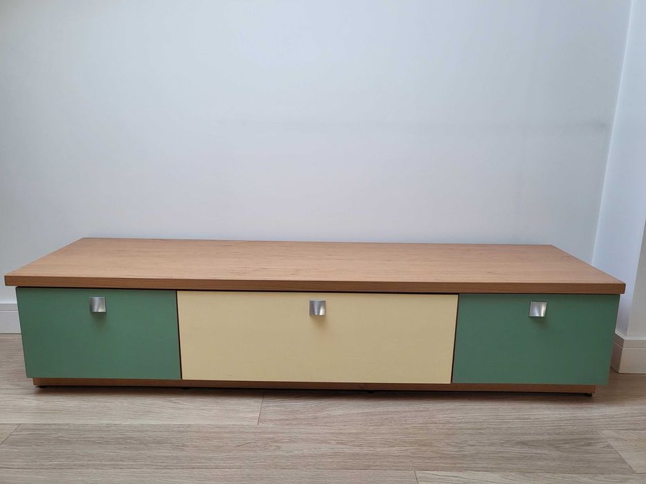 Szafka drewniana z 3 szufladami