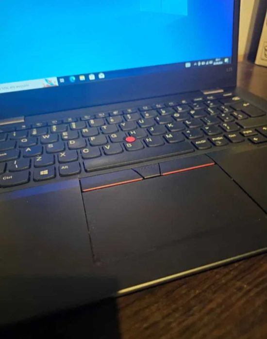 (286/N/24) Laptop Lenovo ThinkPad / i3 / 1TB / 8GB RAM / Win10