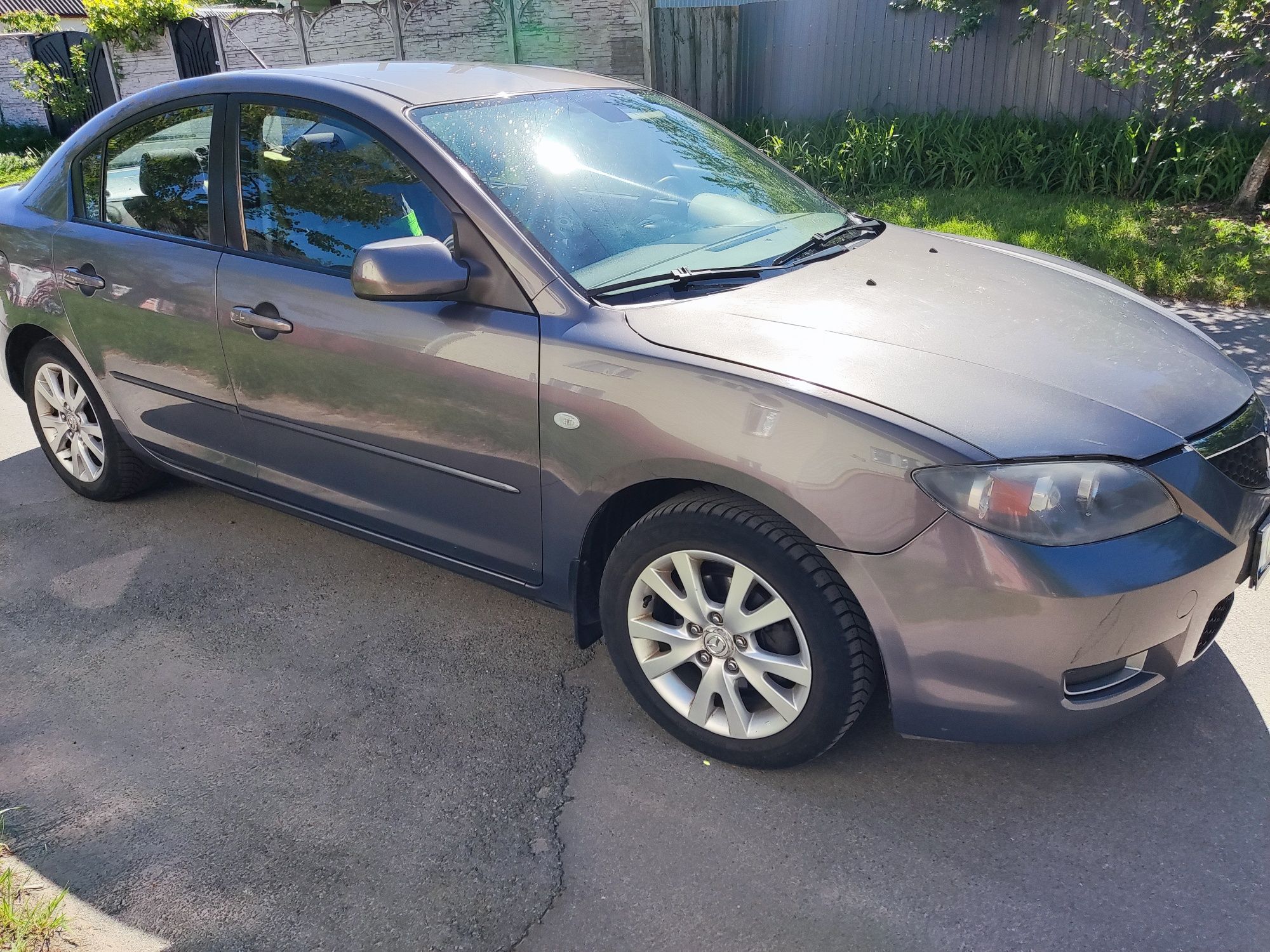 Mazda 3 1.6, седан ,2008 р в гарному стані, із Німеччини.