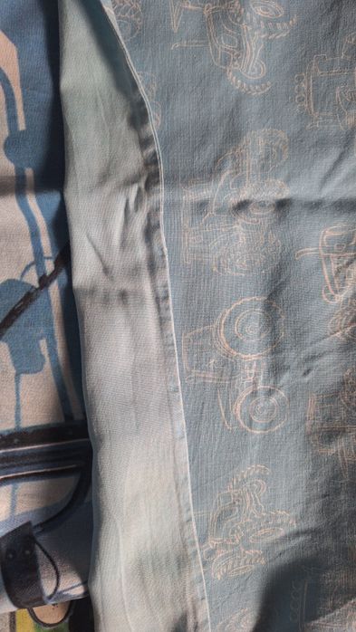 Świecąca pościel z traktorem